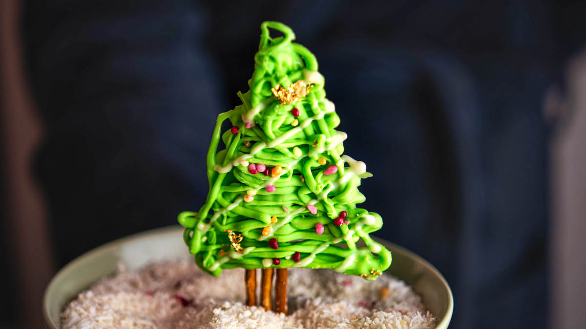 Chocolate Pretzel Christmas Trees Recipe - Basics with Bails