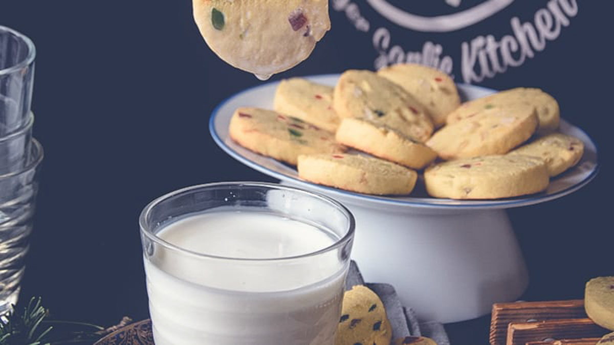 Karachi Biscuits Recipe + Video (Eggless Tutti Frutti Cookies Recipe)