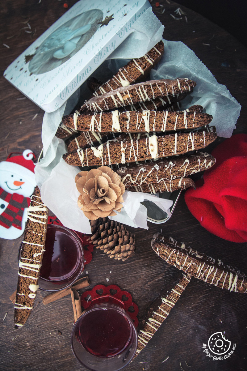 Gingerbread Biscotti - Great for Christmas Gifts!